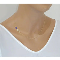 Collar con Cruz lateral Simple y pequeño mal de ojo, colgante delicado, cadena inspirada en celebridades, Bisutería