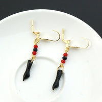 Aretes de Manito de Azabache