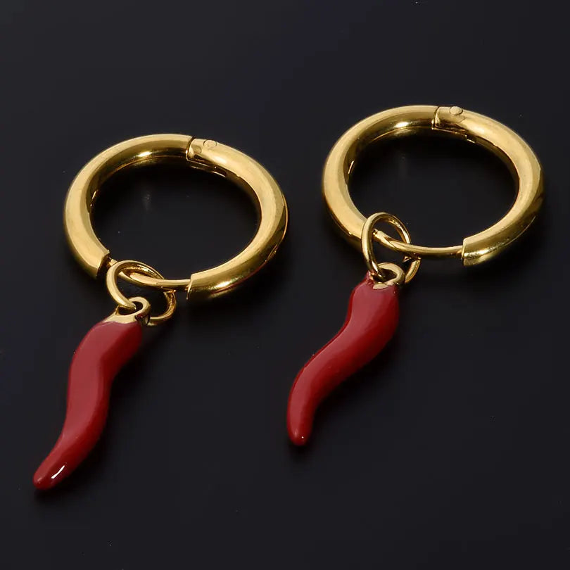 1 par de pendientes de aro de Piercing falso de acero inoxidable para chica coreana, Chile rojo, pimiento picante, cuerno italiano de la suerte, joyería para Mujer