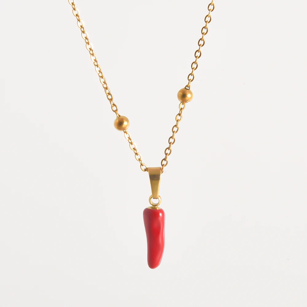 1 pieza de esmalte rojo encanto Chili grueso en forma de corazón fresa collar de acero inoxidable langosta Coral cangrejo personalidad collares regalo