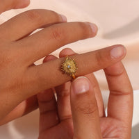 Anillo Ojo Turco Hipoalergénico Dorado