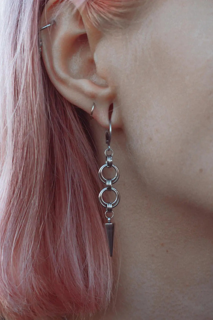 Pendientes Colgantes Góticos Punk de Doble Anillo con Remaches Afilados para Mujeres y Hombres, Joyería y Accesorios para Fiesta de Halloween, Regalos