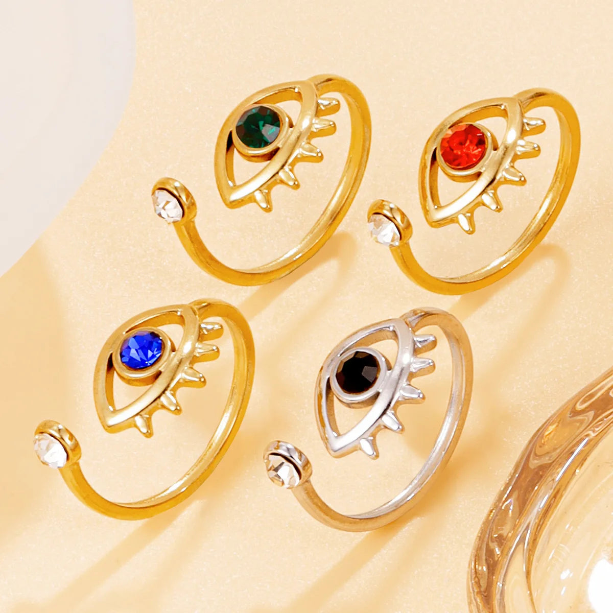 Anillo Ojo Turco Circonita Dorada