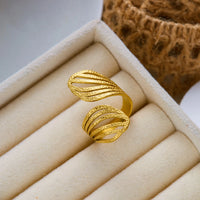 Anillo Ojo Turco Flores y Hojas Apilable