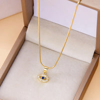 Exquisito collar con colgante de mal de ojo de circón para mujeres y niñas, collar de cadena de clavícula con gota de agua y diamantes de imitación simples a la moda, joyería
