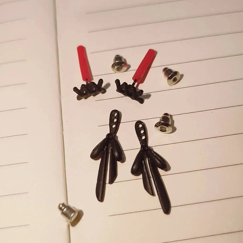 Pendientes de botón con lazo negro de doble cara, estilo gótico, grunge, Y2K, minimalistas, con un toque moderno y estético. Joyería ideal como regalo para mujeres y adolescentes.