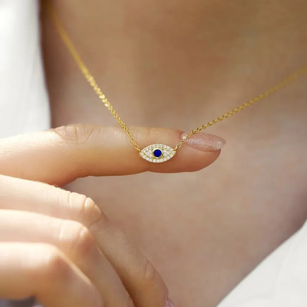 Collar de ojo de diablo con diamantes, exquisito y de alta gama, para mujeres con ojos azules, muy vendido.