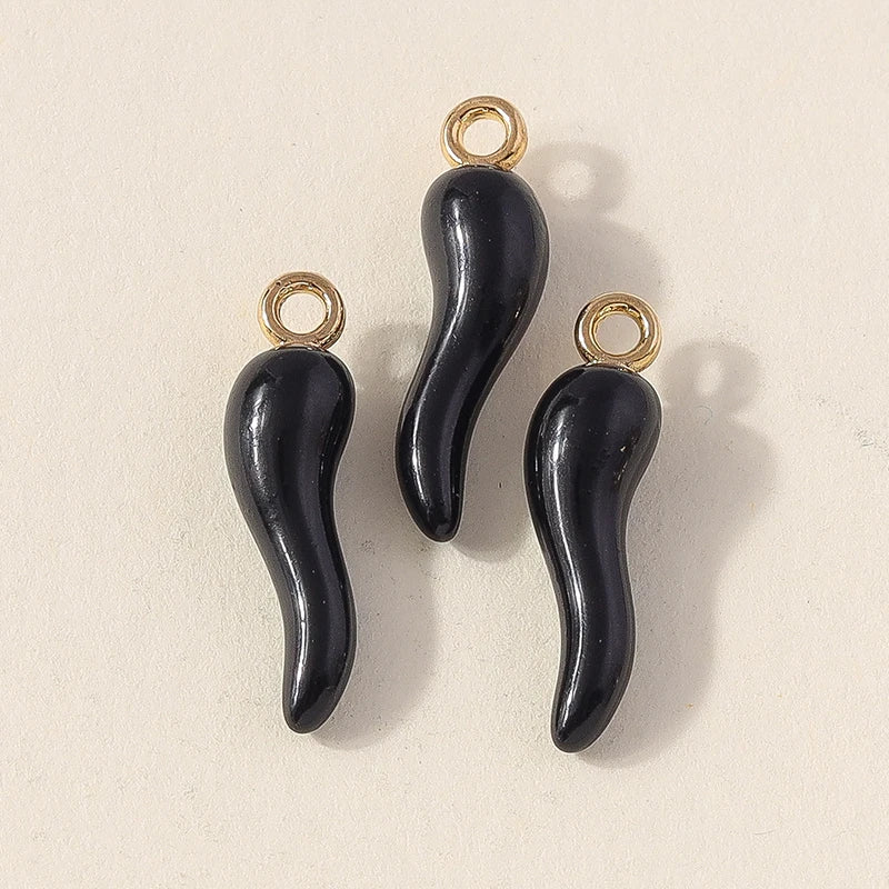 10 Uds. De bonitos esmaltados de Chile, coloridos dijes de pimiento picante, colgantes de collar, pendientes, llaveros, accesorios para hacer joyería DIY