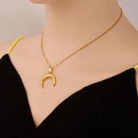 Nuevo collar dorado de acero inoxidable, luna creciente, mal de ojo, corazón, cruz, libélula, sol, luna, colgantes, collar, dijes de joyería para mujer