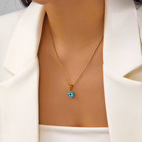 Encantador collar de cadena de serpiente con colgante de mal de ojo para mujer, delicado collar de acero inoxidable, accesorio de joyería de fiesta para niñas