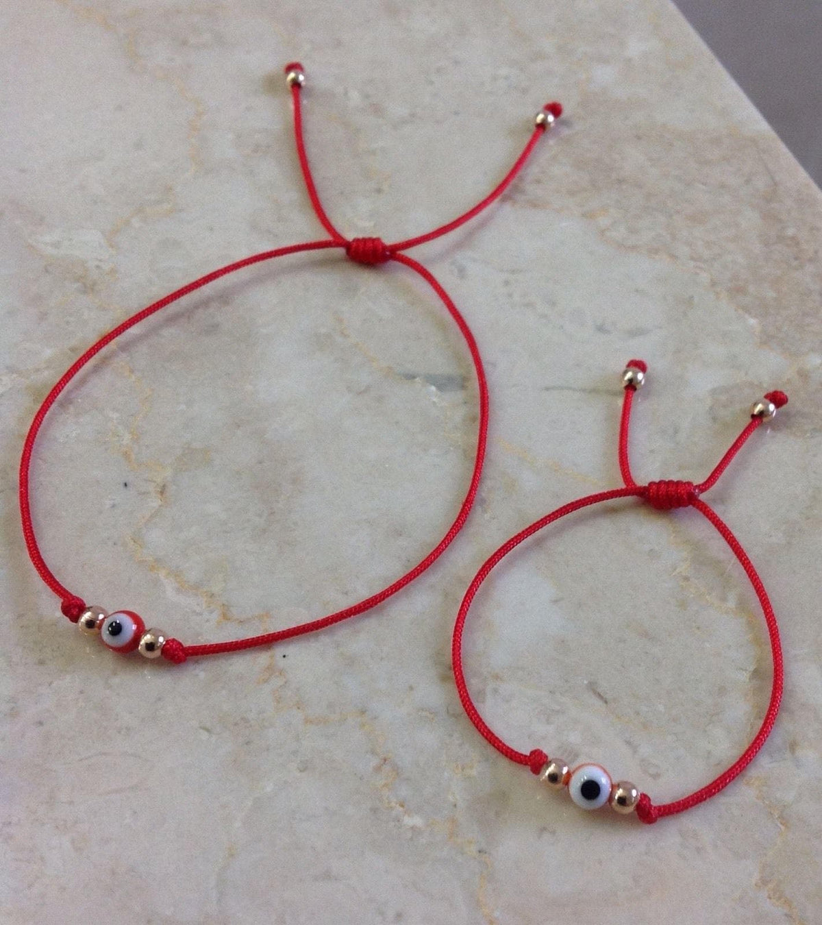 Set Pulseras Rojas Ojo Turco Mamá y Bebé