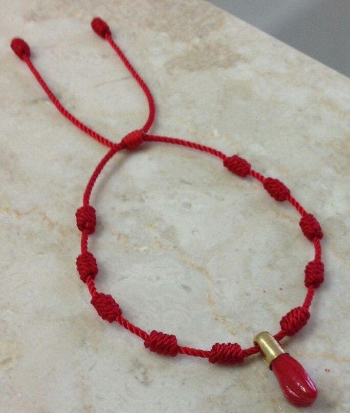 Pulsera Nudo Rojo Azabache de la Suerte
