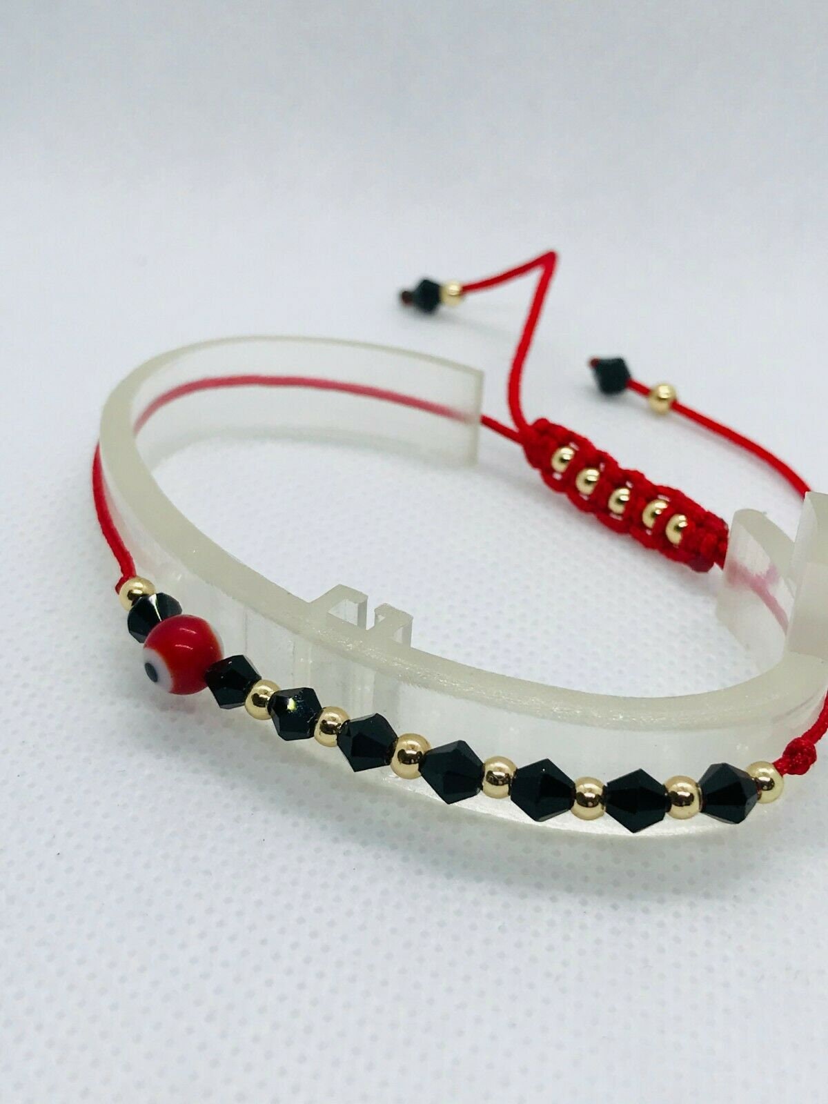Pulseras Ojo Turco Rojo con Cuentas Oro 14K