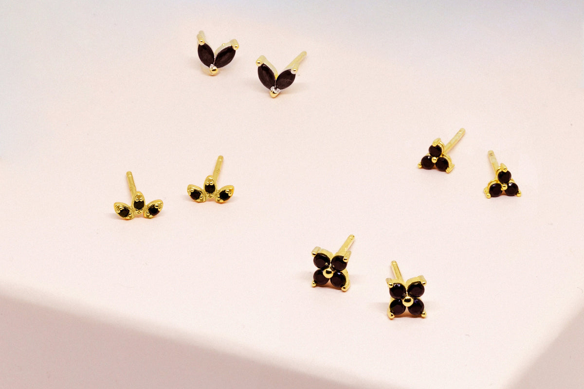 Aretes Flor Circonitas Negras 4 Diseños