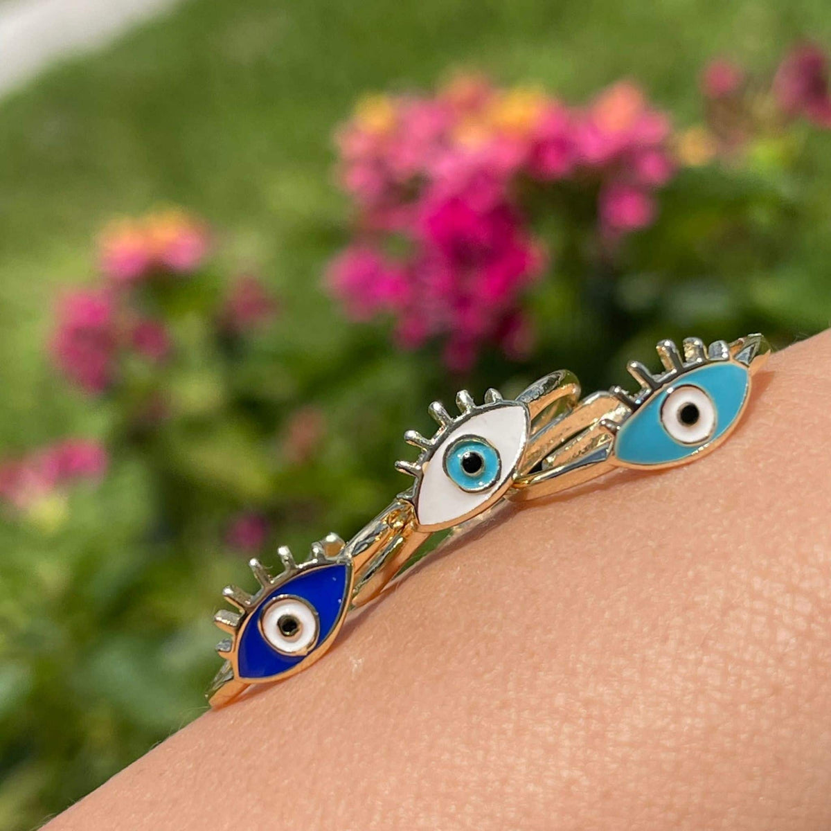Anillo Ojo Turco con Dije Dorado Hecho a Mano