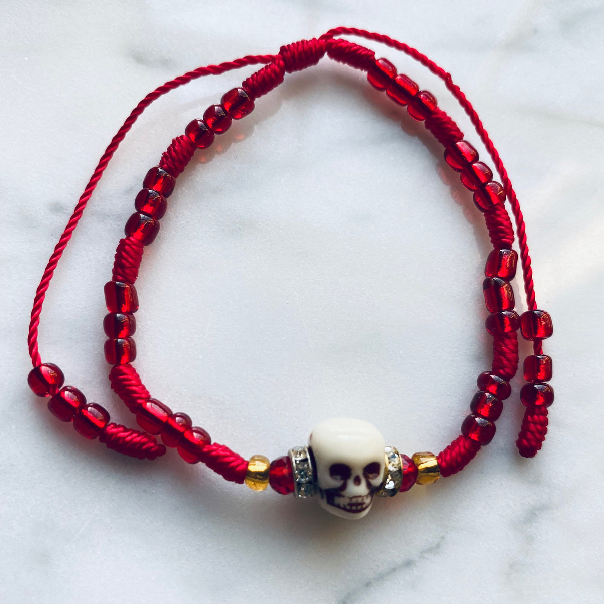 Pulsera Roja de Cuentas Santa Muerte