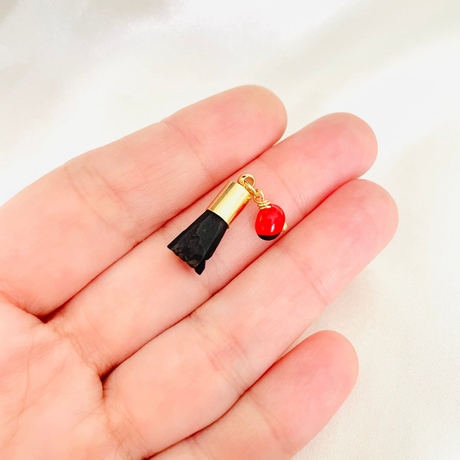 Colgante con dije de azabache auténtico: chapado en oro de 18 quilates, semilla de peonía roja.