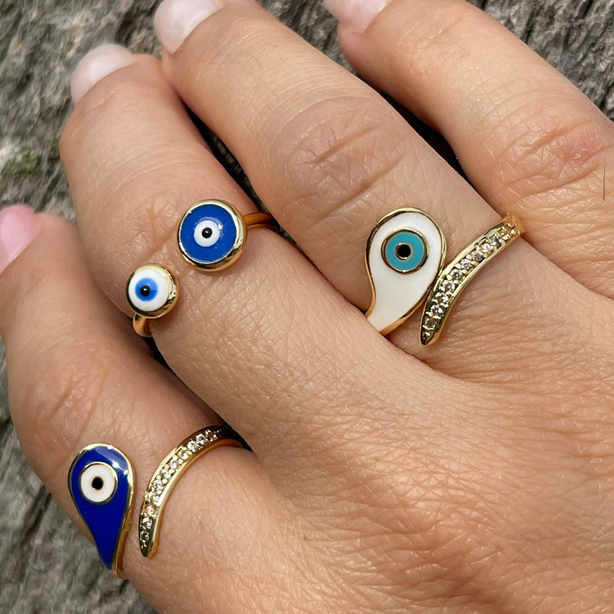 Anillo Ojo Turco Circonita Dorado Hecho a Mano