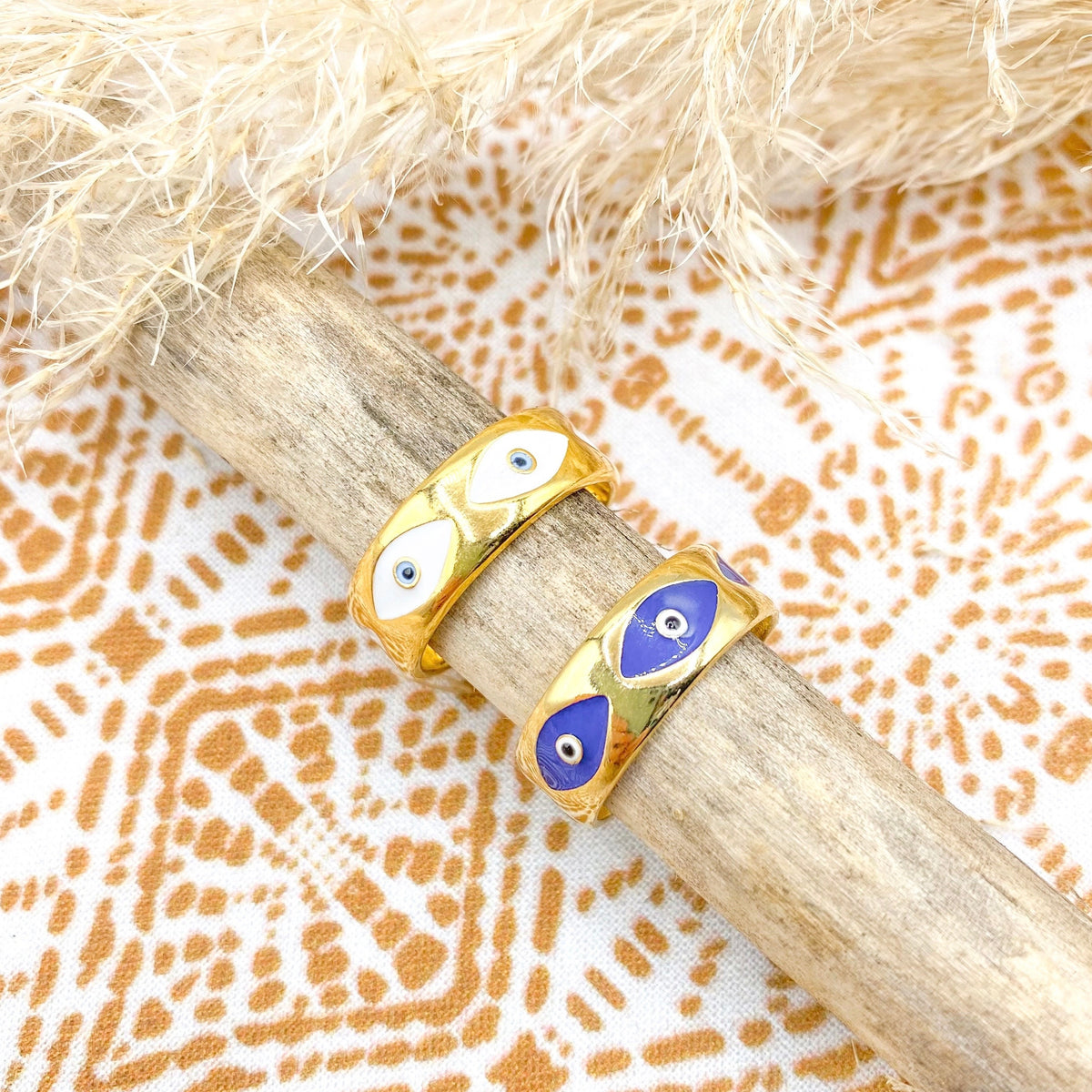 Anillo Ojo Turco Esmalte Oro 24K Hipoalergénico