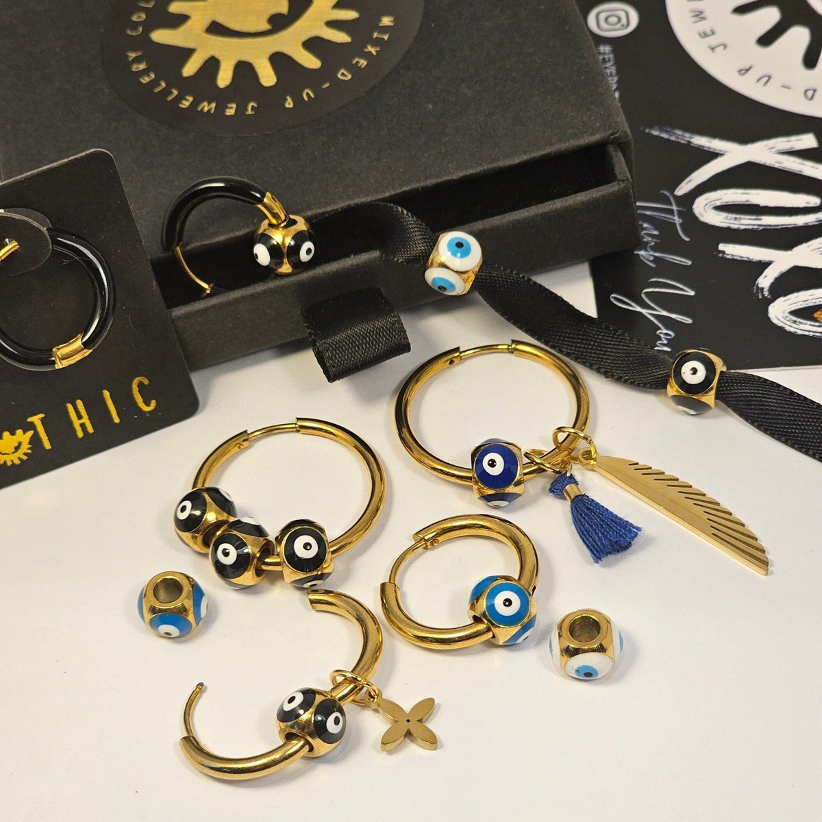Aretes Ojo Turco Dijes Dorados