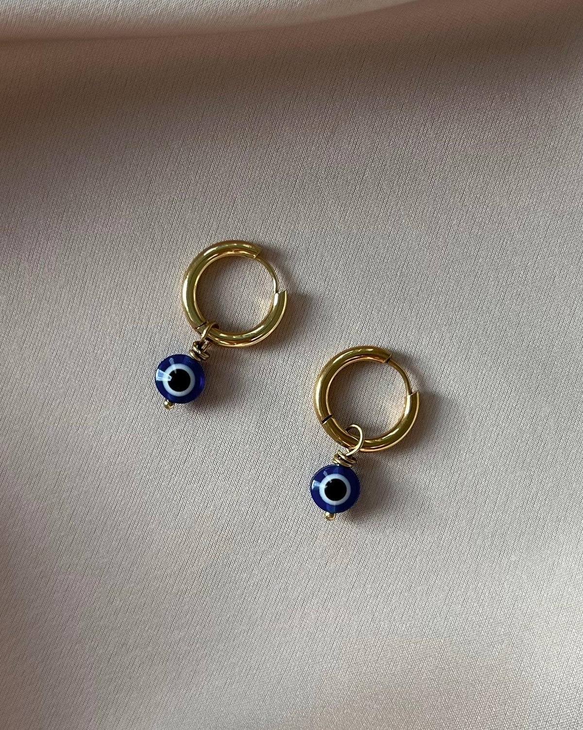 Aretes de Argolla Ojo Turco Acero Azul Noche