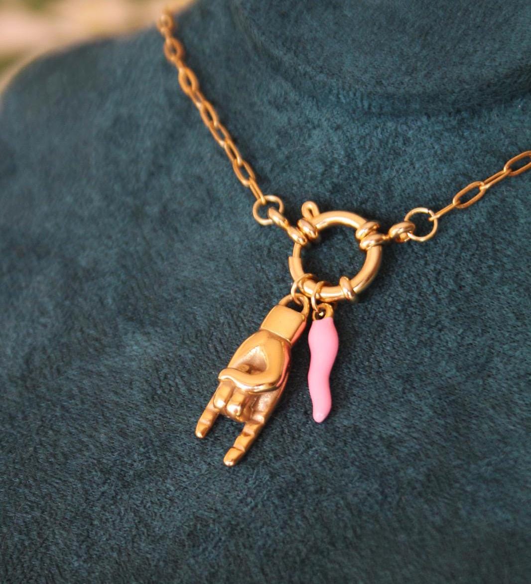 Collar Mano Cornuto, collar con dije de mano italiana, collar de Cornicello dorado, collar con dijes italianos, collar personalizado, regalo de buena suerte