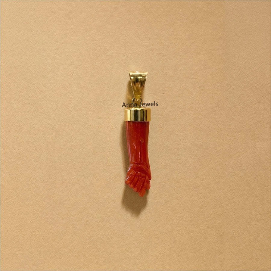 Colgante talismán de mano de coral Figa para collar en plata de ley – Amuleto de protección