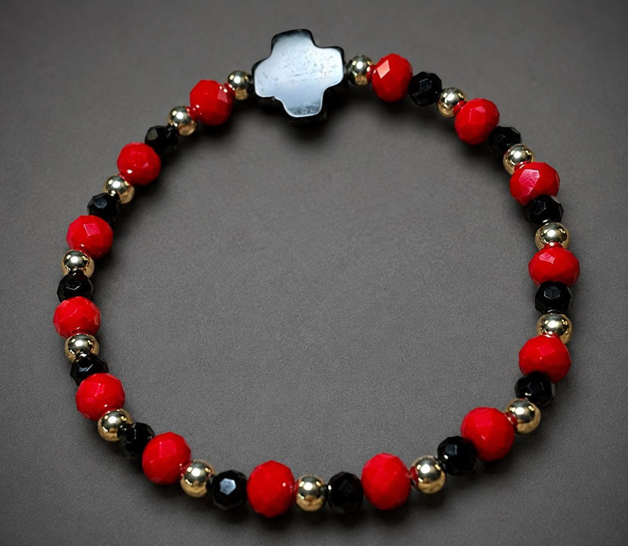 Pulsera Cruz Coral Rojo, Ónix y Azabache