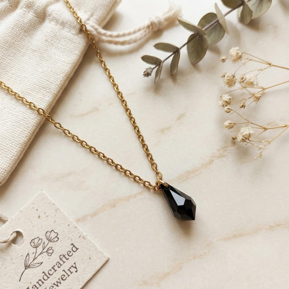 Collar talismán colgante Swarovski negro (azabache) - Joyería protectora y de conexión a tierra